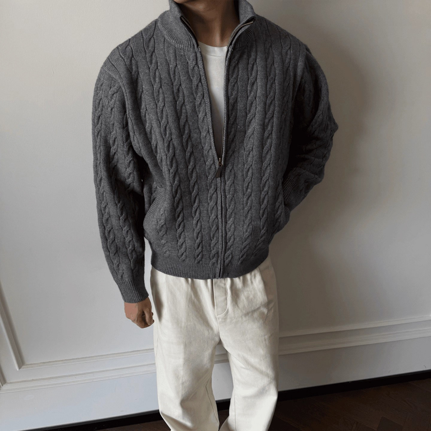 毛皮の襟付きプルオーバーアニメメンズグラフィックプリント文字 - Mens Fashion Style Images のレビューと価格